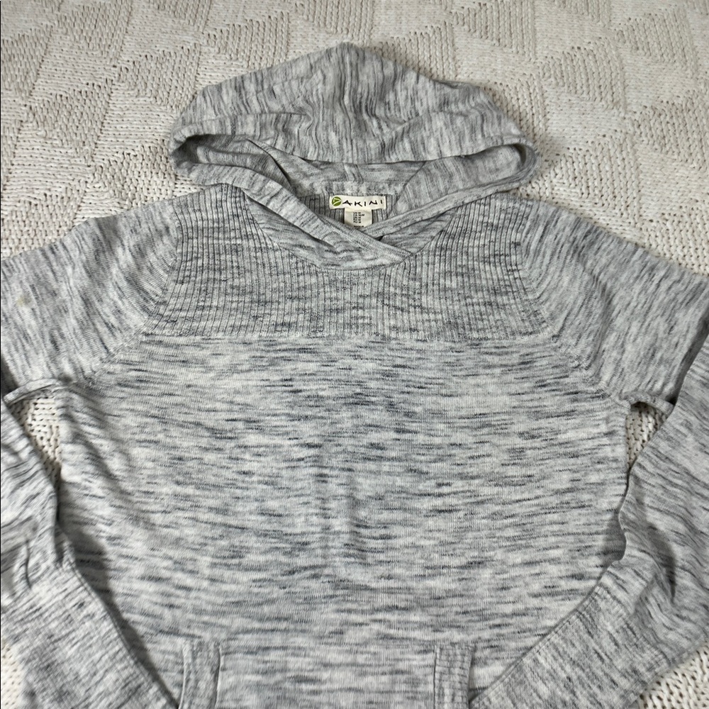 Akini Pullover Sweater - Picture 2 of 11
